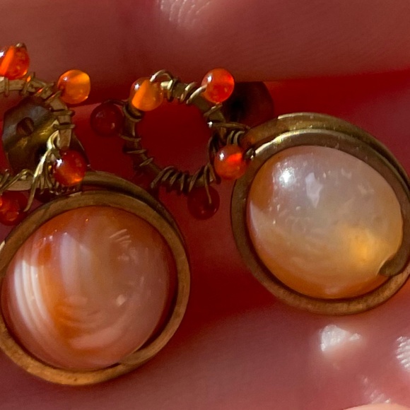 Sundance Catalog light Orange stone Stud Earrings with orange beads - Picture 2 of 3